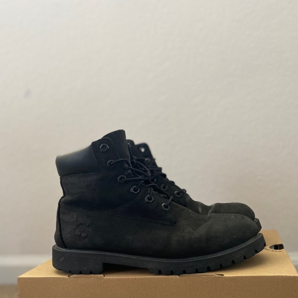 Black Timberlands - image 2